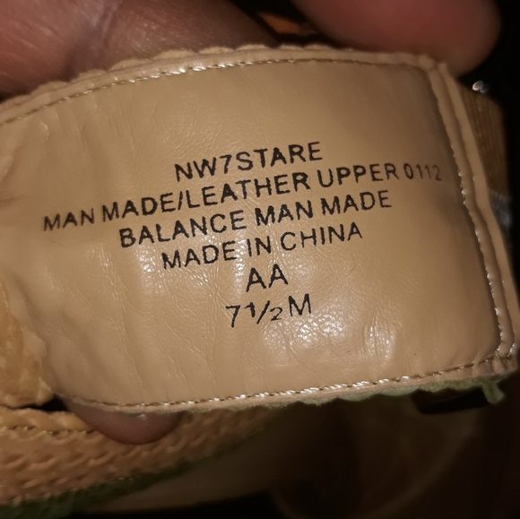 Cross Strap Leather Heels - Picture 3 of 6